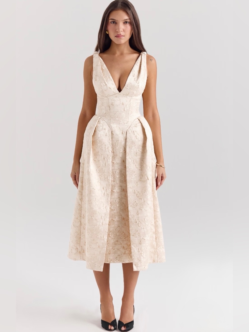 House of cb PALOMA Ivory Metallic Jacquard Midi dress - Picture 3 of 16
